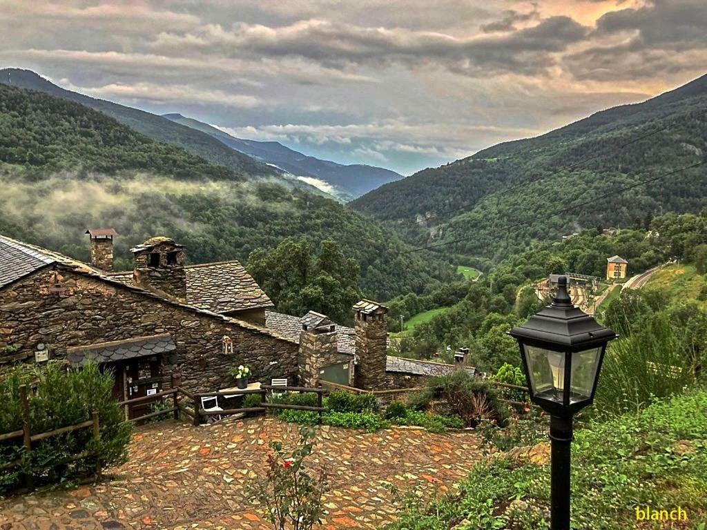 Masia Can Constans Керальбс Экстерьер фото